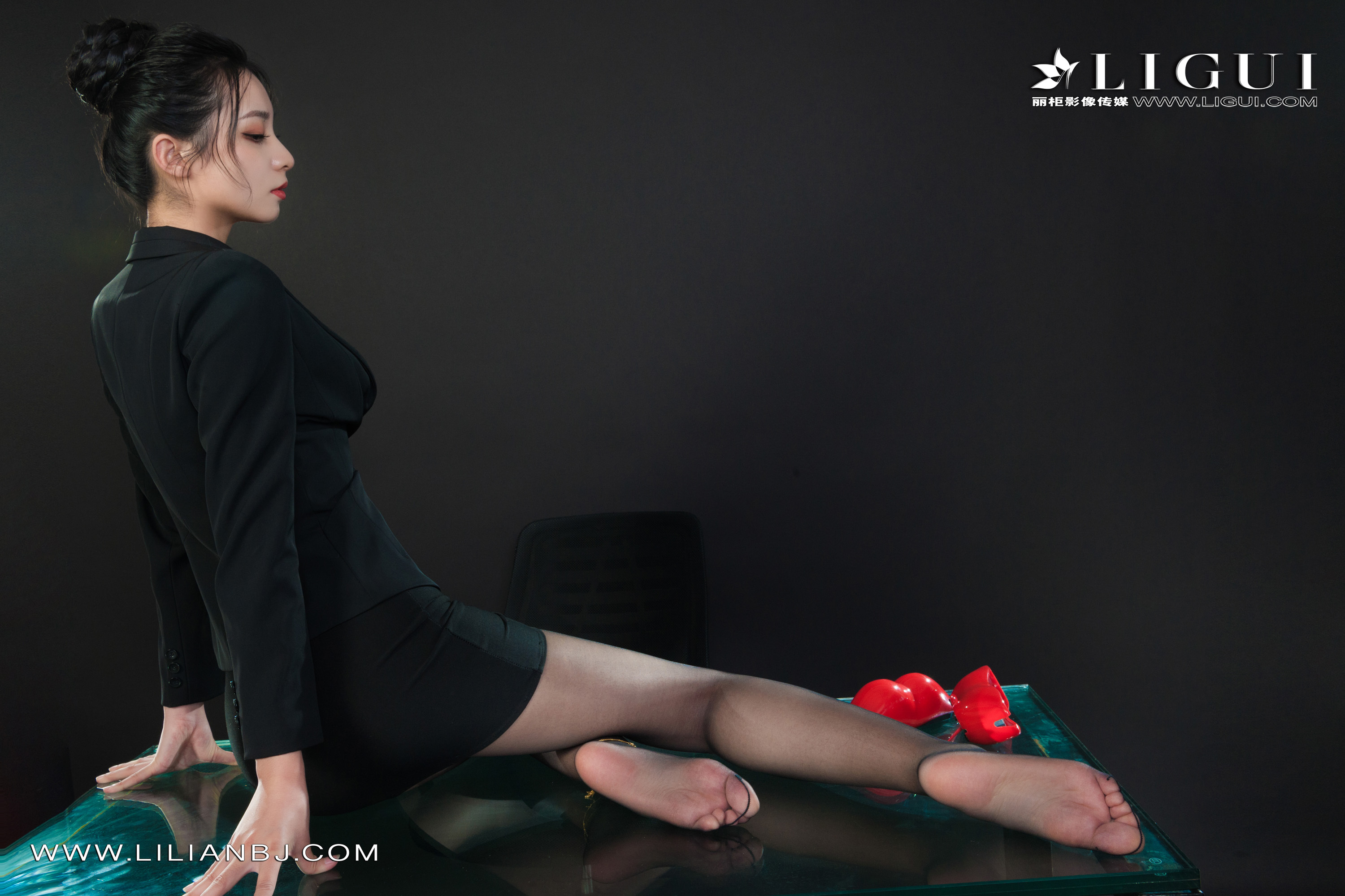 Ligui丽柜 2022.01.12 网络丽人 Model 伊萱